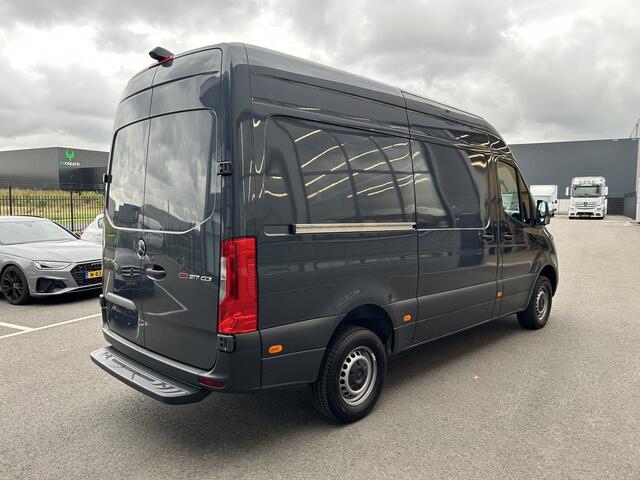 Mercedes-Benz SPRINTER 317 CDI L2 H2 MBUX / Camera / Carplay navigatie / Cruise control / Airco