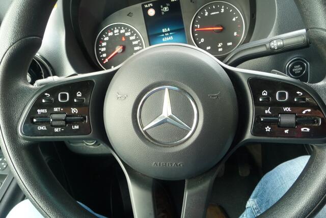 Mercedes-Benz SPRINTER 215 1.9 CDI L2H2 FWD Autm trekhaak, camera
