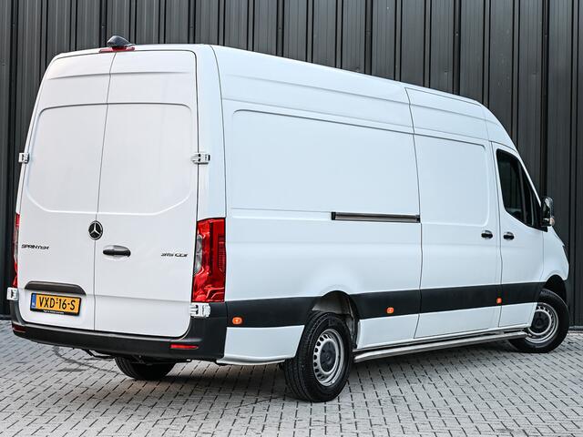 Mercedes-Benz SPRINTER 315 1.9 CDI L3H2 RWD | 3500 KG TREKGEWICHT | BPM VRIJ | AUTOMAAT | CRUISECONTROL | ACHTERUITRIJCAMERA | APPLE CARPLAY | ANDROID AUTO | KEYLESS START