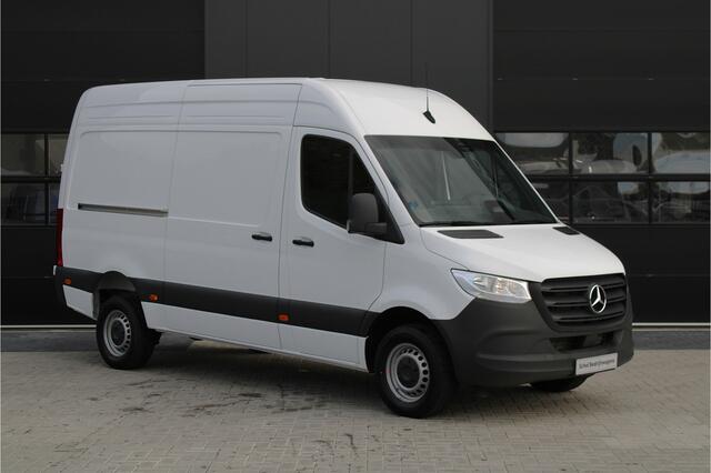 Mercedes-Benz SPRINTER 317CDI L2H2 Pro - Mbux 10 - Camera - Carplay - Bind spot - Cruise - Smartphone integratie - Rijklaar