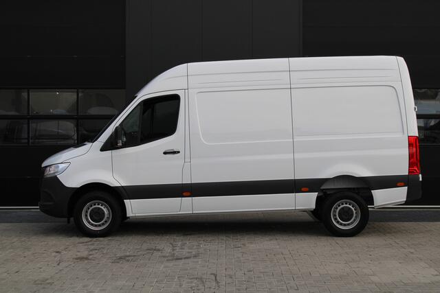 Mercedes-Benz SPRINTER 317CDI L2H2 Pro - Mbux 10 - Camera - Carplay - Bind spot - Cruise - Smartphone integratie - Rijklaar