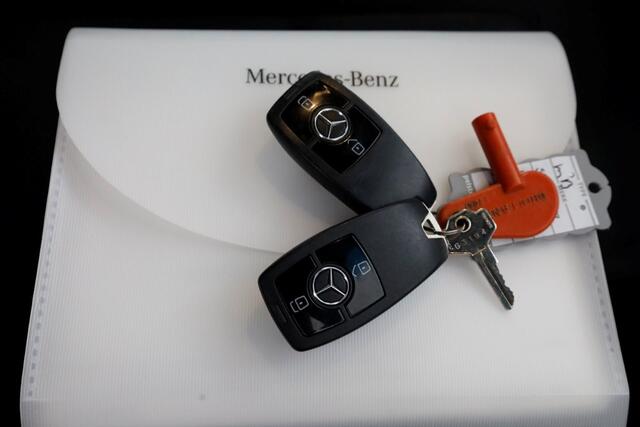 Mercedes-Benz SPRINTER 314 CDI 143pk E6 Bakwagen met laadklep en zijdeur L440 975kg Laadverm. 04-2019