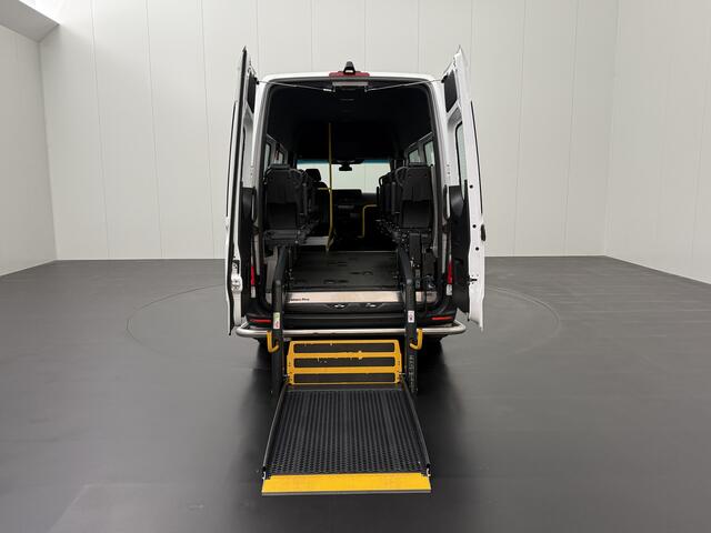 Mercedes-Benz SPRINTER Rolstoelvervoer | 9-Persoons | Rolstoellift | Touchscreen | Voorinstap | Prijs Incl BTW en BPM