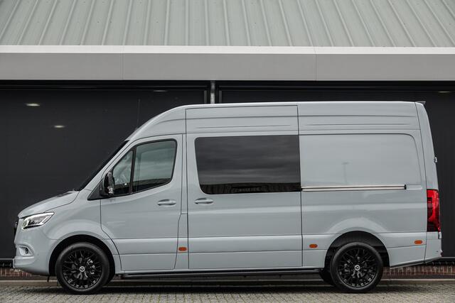 Mercedes-Benz SPRINTER L2H2 319Cdi 190Pk 9G-Tronic | Dubbel Cabine | 5-Persoons | RWD | 2x Schuifdeur | 360° Camera | Silbergrau