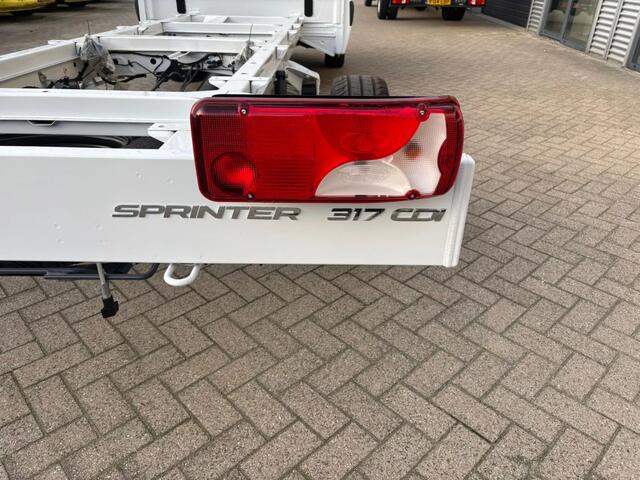 Mercedes-Benz SPRINTER 317CDI Chashi Cabine 4.32 Wielbasis Automaat Airco Cruisecontrol Nieuw