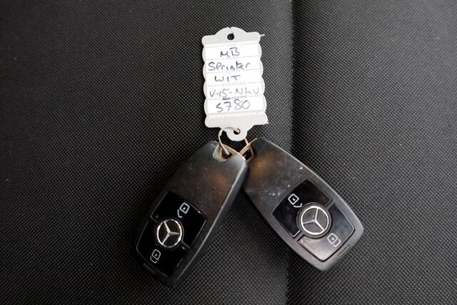 Mercedes-Benz SPRINTER 317 CDI 170pk RWD L2H2 D.C. LED/Navi/Camera/Trekhaak 3500kg 03-2021