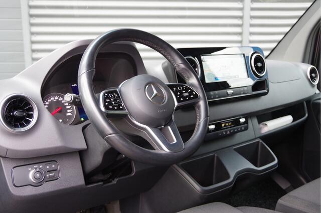 Mercedes-Benz SPRINTER 319 3.0 CDI V6 L2H1 AUT. LED, TREKHAAK, ADAPT. CRUISE, STANDKACHEL, MBUX 10'', CAMERA, NAVI, CLIMA