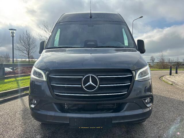 Mercedes-Benz SPRINTER 319CDI L2H2 Automaat Airco Cruisecontrol Applecarplay 3500KG Trekhaak NIEUW BPM VRIJ