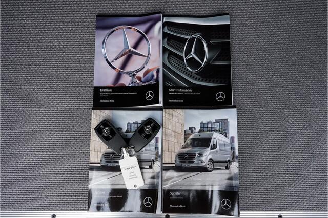 Mercedes-Benz SPRINTER 319 1.9 CDI L2H1 BPM Vrij Black Pack Vol 20" Distronic Camera Trekhaak 3.5T