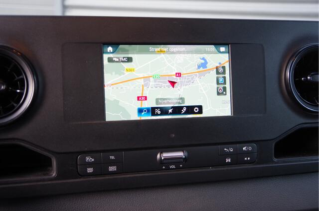 Mercedes-Benz SPRINTER 317 1.9 L2H1 AUT. LED, 3.5T TREKHAAK, STANDKACHEL, CAMERA, NAVI, CRUISE, CLIMA