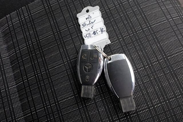 Mercedes-Benz SPRINTER 519 CDI 3.0 V6 190pk Euro6 Open Laadbak L443cm Airco 12-2016
