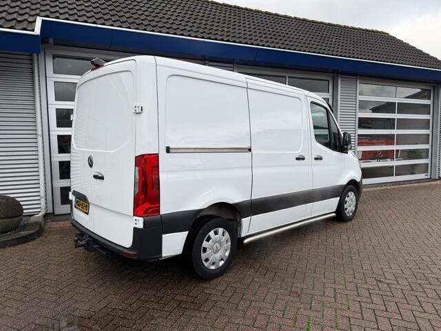 Mercedes-Benz SPRINTER 211 2.2 CDI L1H1 7"MBUX/Navi/Camera