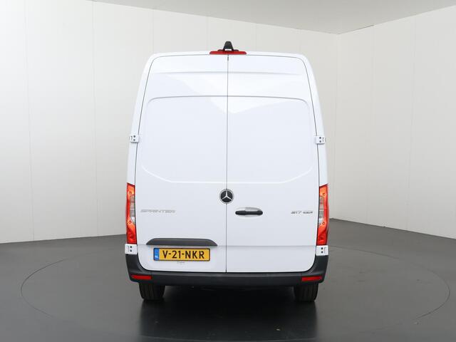 Mercedes-Benz SPRINTER 317 CDI | L2 H2 | Pro | Aut. | 3500 KG AHW | Apple Carplay / Android Auto | Parkeercamera | Airco | Stoelverwarming | Keyless Go | Certified