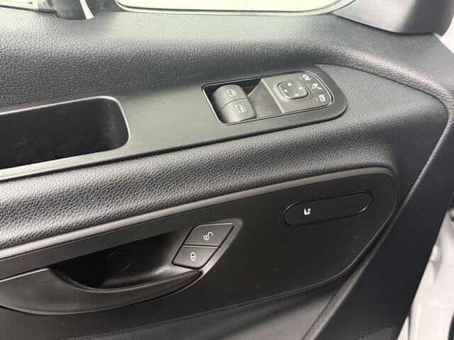 Mercedes-Benz SPRINTER 317CDi L2H2 | 14000 Kmst !! | Navigatie | 360 Camera | Airco | Cruise | Betimmering | 3-Persoons