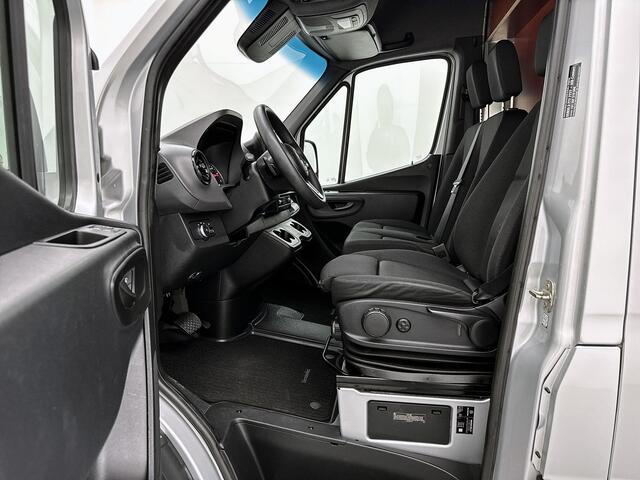 Mercedes-Benz SPRINTER 315 1.9 CDI L2H2 Automaat Navigatie Luchtgeveerde stoel Camera Sidebars Cruise control Airco MBUX