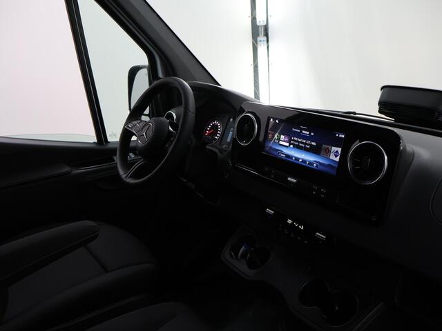 Mercedes-Benz SPRINTER 317 CDI L2 H2 Pro | 3500 KG Trekgewicht | 10.25" MBUX Systeem | Smartphone integratie pakket | Schuifdeur links |