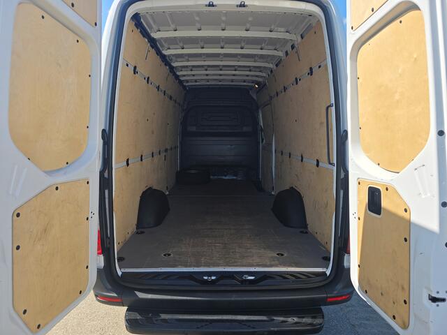 Mercedes-Benz SPRINTER 315 1.9 CDI L3H2 RWD - 150 Pk - Euro 6 - RWD - MBUX - Camera - Airco - Cruise Control