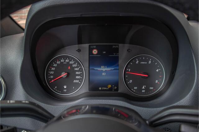 Mercedes-Benz SPRINTER 319 1.9 CDI 191PK L2H2 Pro ** BPM VOORDEEL ** Camera, Carplay, Adaptive Cruise, Stoelverwarming.