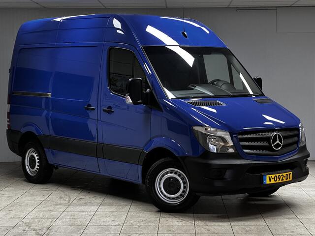 Mercedes-Benz SPRINTER 316 2.2 CDI 325 HD/ AUTOMAAT!/ Trekhaak/ Zij-Schuifdeur rechts/ Camera/ Airco/ Cruise/ Elek. pakket/ Bluetooth/ Armsteun/ Multi. Stuur/ Regensensor/ AUX & USB.