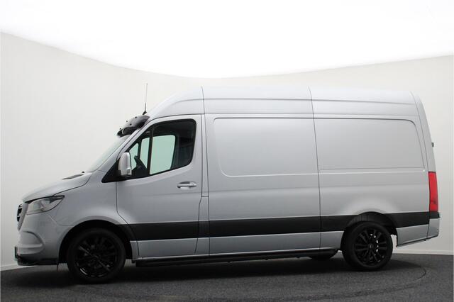 Mercedes-Benz SPRINTER 315 CDI Automaat L2H2 3-Zits, Airco, Cruise, Camera, Apple Carplay, DAB, Zonneklep, PDC, 18''