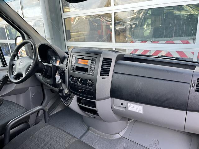 Mercedes-Benz SPRINTER 316 1.8 NGT 366 CNG en Benzine 157pk Automaat Pick-up Open laadbak Kipper Gereedschapskist 3-Persoons Telefoonverbinding