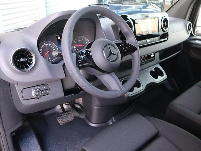 Mercedes-Benz SPRINTER 317 L2 Pro HD NAVI CARPLAY/ANDROID AUTO VOORBER. 3,5T AHW