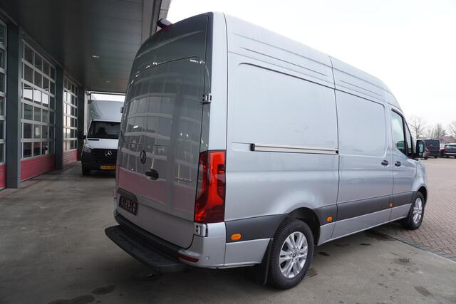 Mercedes-Benz SPRINTER 319 1.9 CDI 191PK L2H2 Select Automaat nr. V113 | Airco | Cruise | Camera | LED