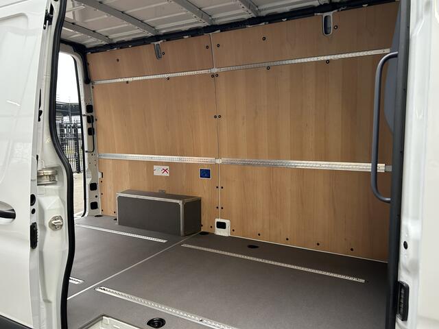 Mercedes-Benz SPRINTER 317 CDI L2 H2 MBUX / 360 Camera / Parkeersensoren / Navigatie / Cruise control / Airco / 270 Graden achterdeuren
