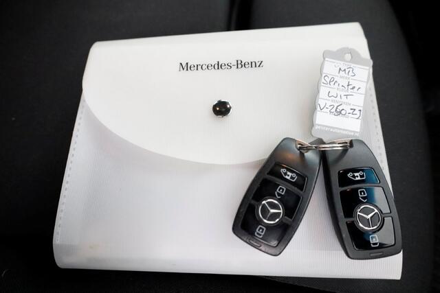 Mercedes-Benz SPRINTER 314 CDI 143pk E6 L2H2 4x4 ZG1 D.C. Airco/Navi/Trekhaak 2800kg 05-2019