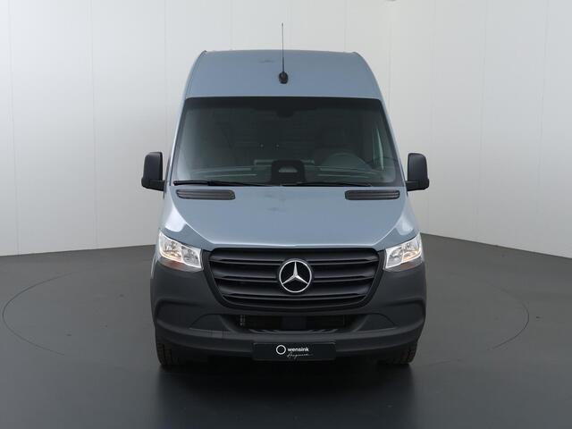 Mercedes-Benz SPRINTER 317 CDI | Aut. | L2 H2 | Pro | 3 zits | Stoelverwarming | Achteruitrijcamera | Betimmering | Laadvloer | Apple Carplay / Android Auto | Certified