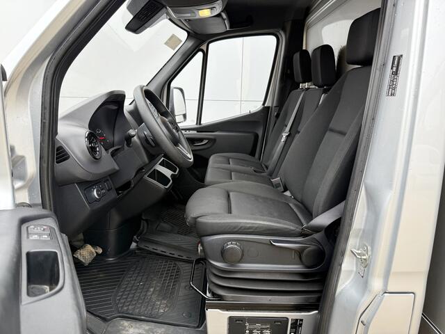 Mercedes-Benz SPRINTER 317 1.9 CDI Automaat Bakwagen Laadklep Cruise Control Climate Control