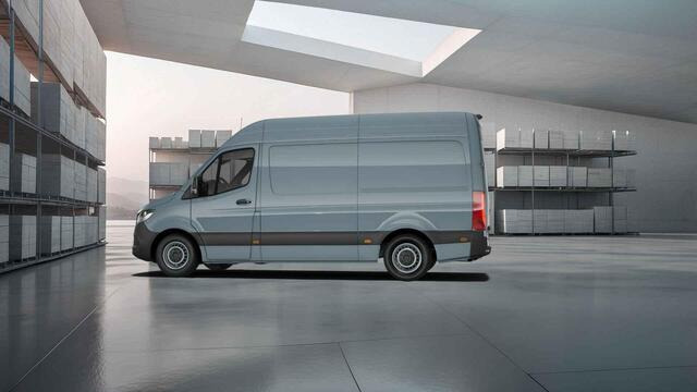 Mercedes-Benz SPRINTER 317 CDI L2 H2 Pro | 3 zits | Achteruitrijcamera | Vloer en Wandbetimmering |