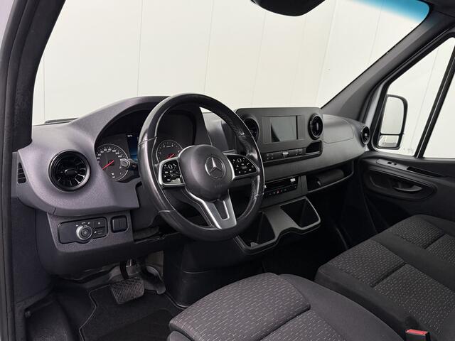 Mercedes-Benz SPRINTER 317CDI Automaat L3H2 Maxi | 3500Kg Trekhaak | Navigatie | Camera | 3-Zits | Airco | Cruise
