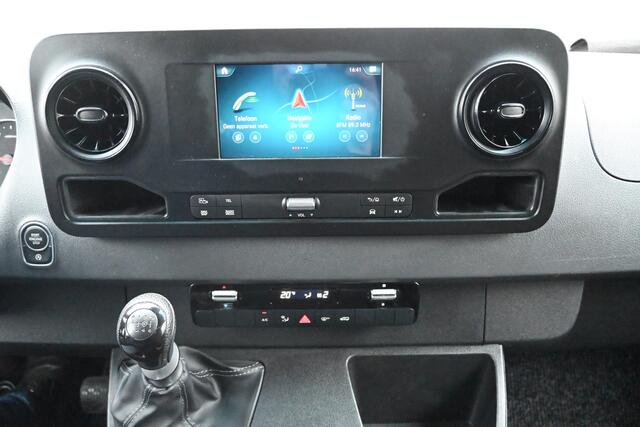 Mercedes-Benz SPRINTER 211 CDI L1H1 FWD 3000 kg Trekgewicht, MBUX navigatie met parkeerpakket, Etc.