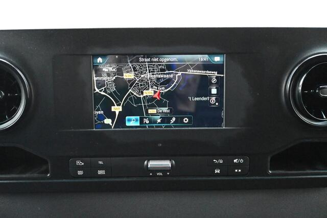 Mercedes-Benz SPRINTER 211 CDI L1H1 FWD 3000 kg Trekgewicht, MBUX navigatie met parkeerpakket, Etc.