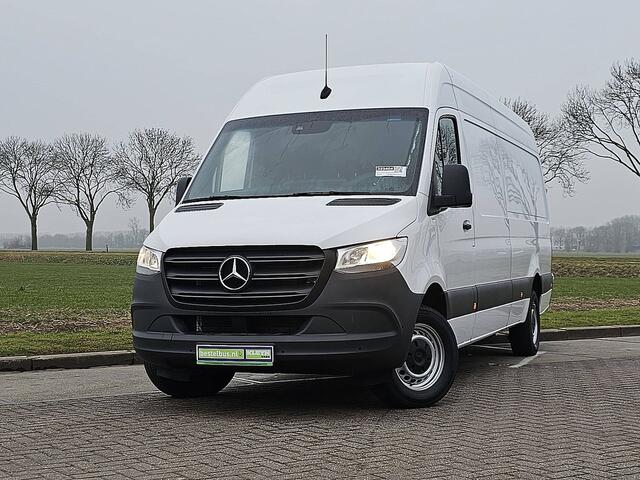 Mercedes-Benz SPRINTER 315 1.9 CDI L3H2 Automaat Mbux Airco Adaptieve Cruise Camera Trekhaak Euro6 150 PK!