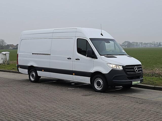 Mercedes-Benz SPRINTER 315 1.9 CDI L3H2 Automaat Mbux Airco Adaptieve Cruise Camera Trekhaak Euro6 150 PK!