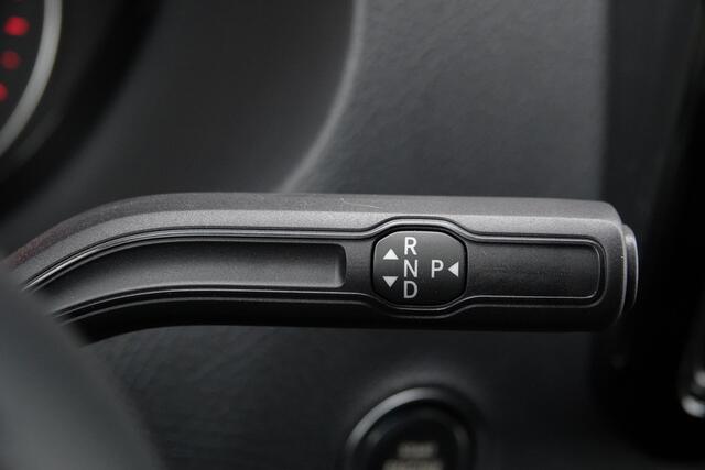 Mercedes-Benz SPRINTER 4x4 319Cdi 190Pk 9G-tronic | L2H2 | Dubbele Cabine | 2x Schuifdeur | 4WD | AWD | Bullbar | Treeplanken | 18'' All Terrain | Tenoriet Grijs