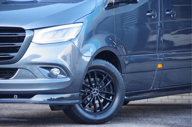 Mercedes-Benz SPRINTER 319 3.0 CDI V6 L2H1 AUT. LED, 2X SCHUIFDEUR, 3.5T TREKHAAK, MBUX 10'', 360 CAMERA, STOELVERWARMING, VOORRUIT VERWARMING, LEDER STUUR, NL AUTO, NAP