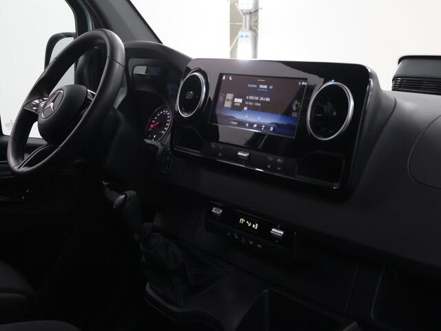 Mercedes-Benz SPRINTER 315 CDI | L2 H2 | Pro | 3 zits | Achteruitrijcamera | Betimmering | Laadvloer | Apple Carplay/Android Auto | Certified