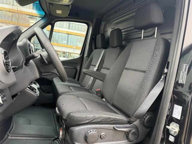 Mercedes-Benz SPRINTER 317CDI L2H1 Automaat Airco Trekhaak Applecarplay EURO 6 116000KM