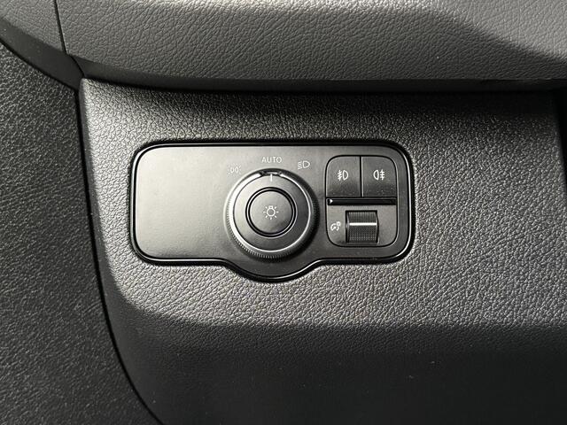 Mercedes-Benz SPRINTER 319CDI 3.0V6 L2H2 Dubbele Cabine 7-Persoons | Led | Navigatie | Camera | Airco | Cruise | Trekhaak