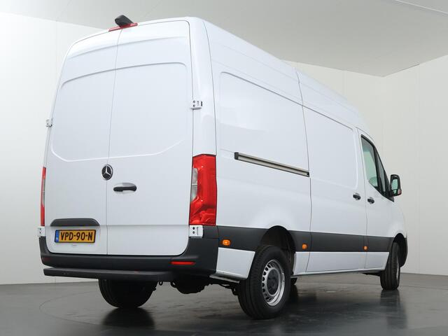 Mercedes-Benz SPRINTER 317 CDI | Aut. | L2 H2 | DEALER ONDERHOUDEN | NAVIGATIE | CRUISE CONTROL | CAMERA | 2-ZITS | AIRCO | CARPLAY EN ANDROID AUTO | OPSTAP W73