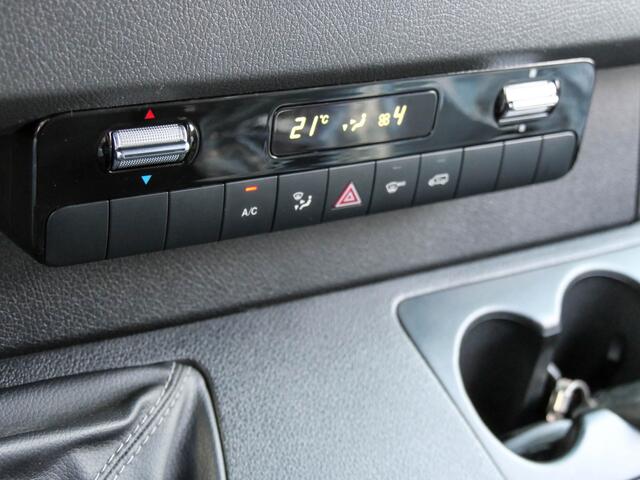 Mercedes-Benz SPRINTER 317 1.9 CDI 170PK L2H2 RWD | GEVEERDE STOEL | LEDER | LED | TREKHAAK |