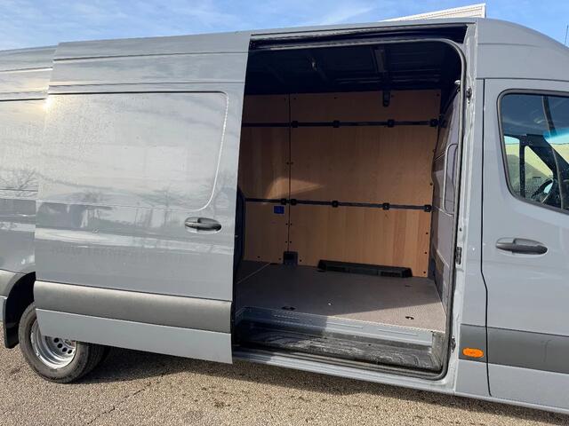 Mercedes-Benz SPRINTER 519CDI L3H2 Automaat Airco Navi Cruisecontrol Led/Xenon EURO 6 75000KM