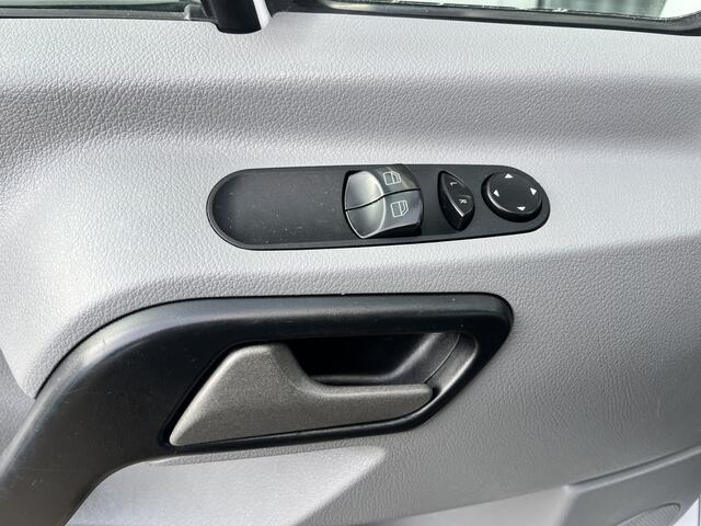 Mercedes-Benz SPRINTER 514 CDI 366 Hiab Laadkraan 018T Trekhaak 3500kg Airco 6 persoons uitvoering Open laadbak Pick-up Euro 6 Verkeersbord Actiebord Pijlenbord Bakwagen P-up Tachograaf 1e eigenaar ex gemeente