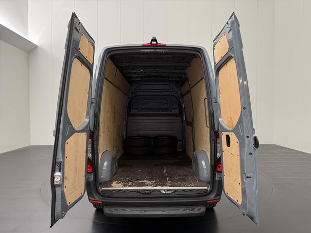 Mercedes-Benz SPRINTER Automaat L2H2 | Led | LMV ¤ 1900,-- meerprijs | Camera | Multimedia | Airco | Cruise | 3-Zits