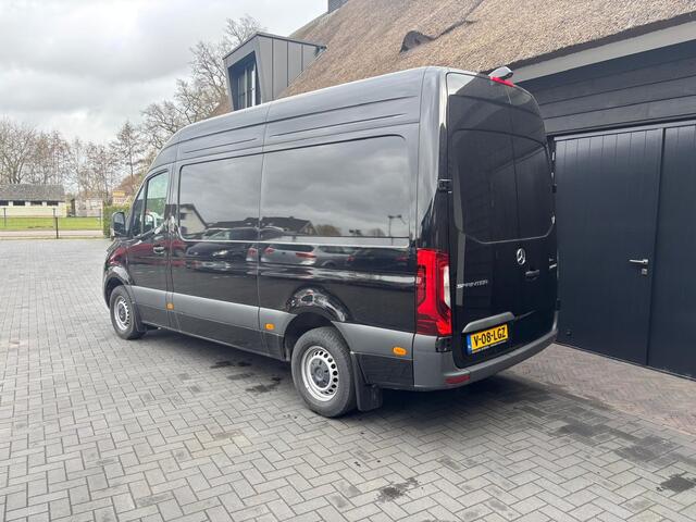Mercedes-Benz SPRINTER 319 1.9 CDI L2H2 RWD