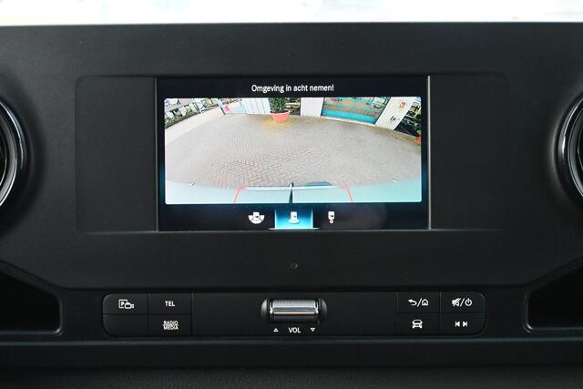 Mercedes-Benz SPRINTER 317 CDI L2H2 RWD 3500 kg trekhaak, MBUX met camera, Comfort stoel, Etc.