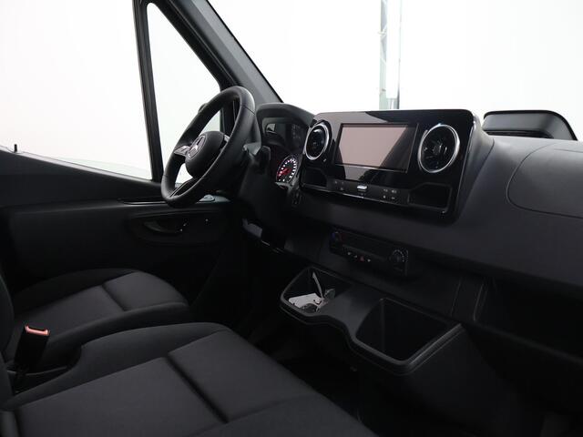 Mercedes-Benz SPRINTER 317 CDI L2 H1 RWD | BPM VRIJ | 3500 kg Trekgewicht | 3-zits | Achteruitrijcamera | Airco Inbouw | Cruise Control |